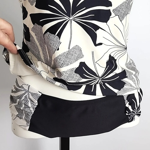 Skye 2 Piece Women Bikini Halter Tankini Swimsuit Black Cream Floral Print  Sz L - Picture 6 of 16